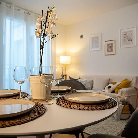 Maison Blanche: Appartamento Elegante Con Parcheggio Privato Mantua Exterior foto